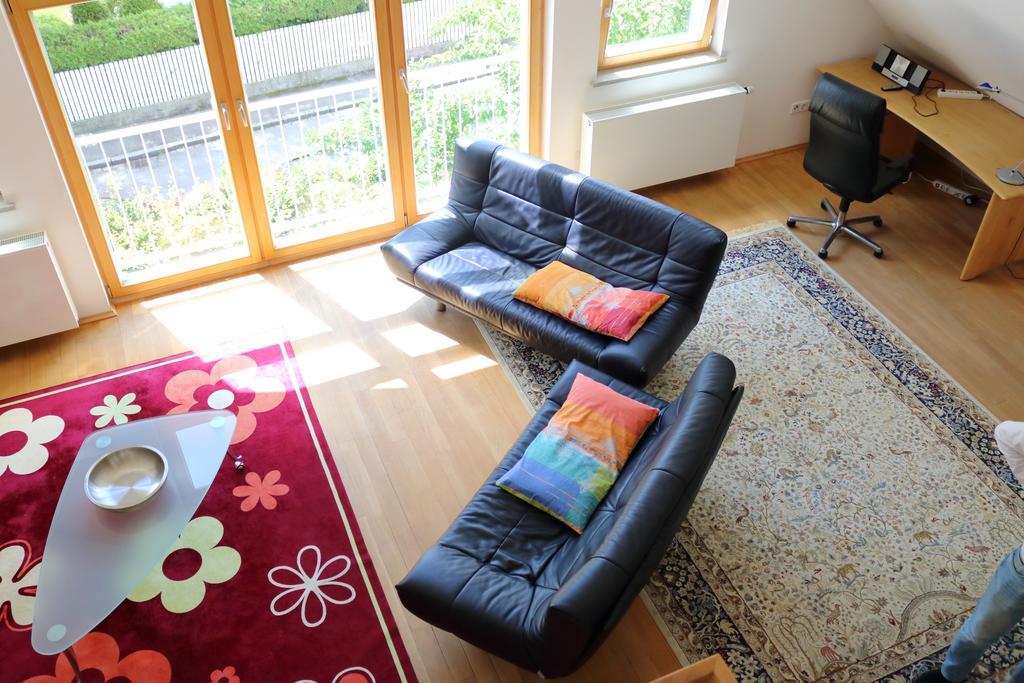 Apartment Dachgalerie 110 M2 มิวนิก ภายนอก รูปภาพ